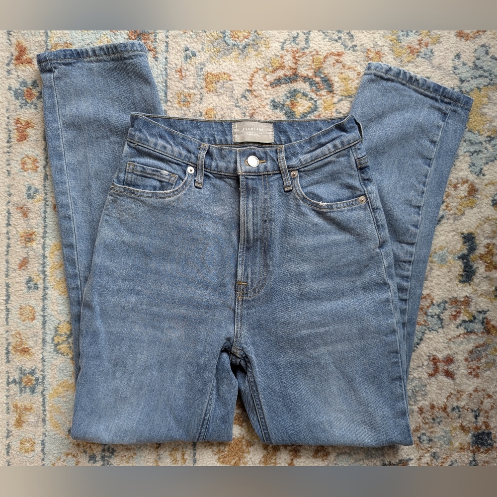 Everlane The Original Cheeky Jean, Worn-In Mid Blue (SIZE 24, 28.5" Inseam)